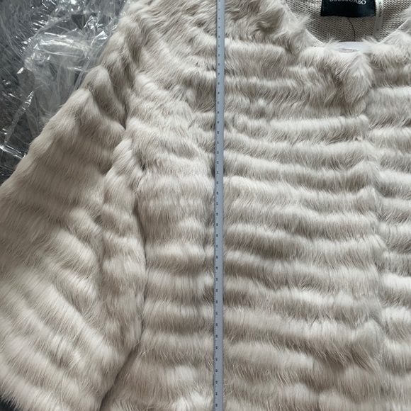 Fur jacket - Picture 4 of 4